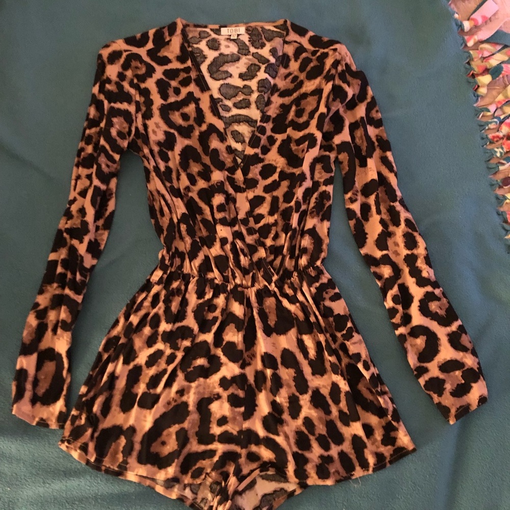 Leopard romper